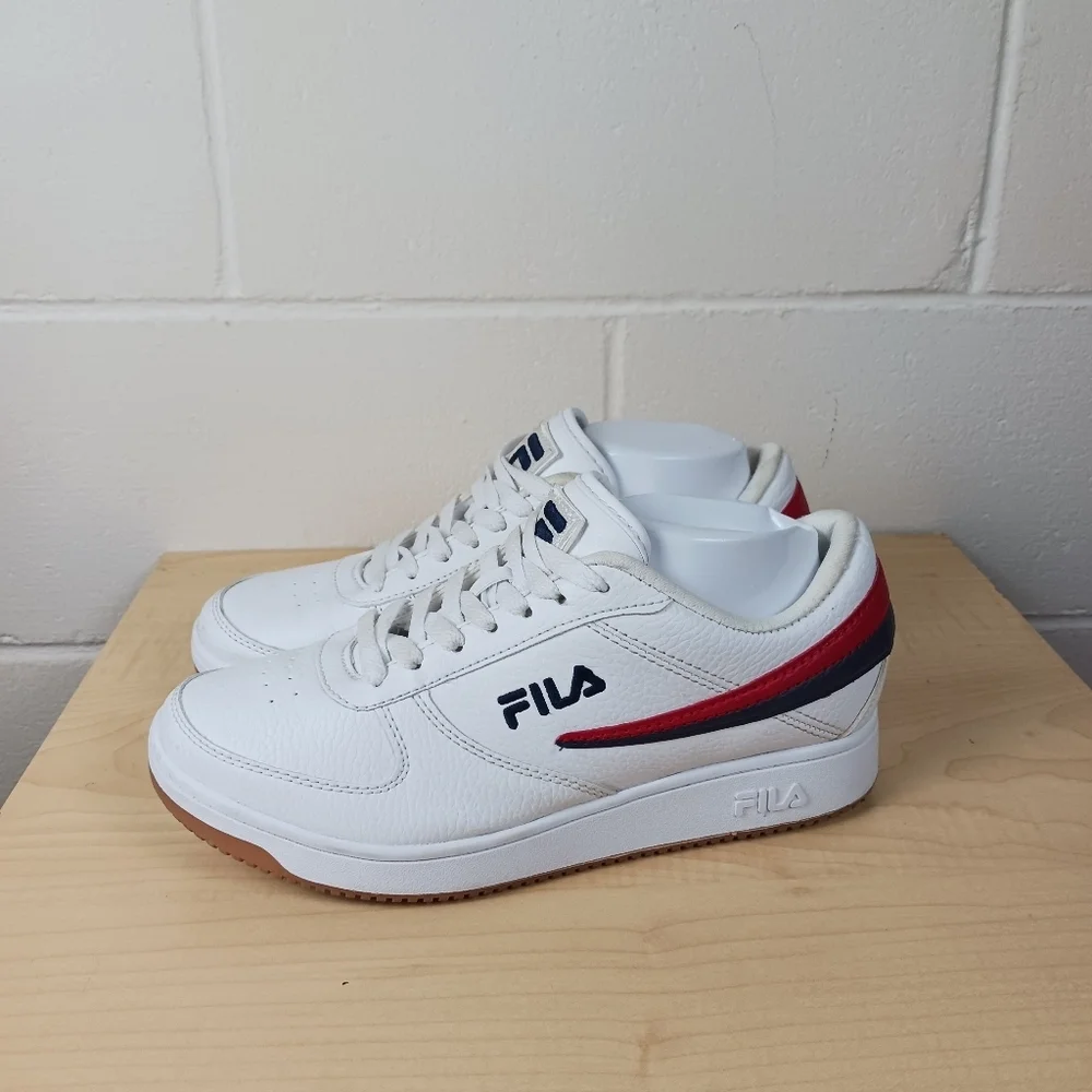 Fila Women's A-LOW Sneakers White, Red And Blue Low Top Size‎ 9.5 (No Insoles)